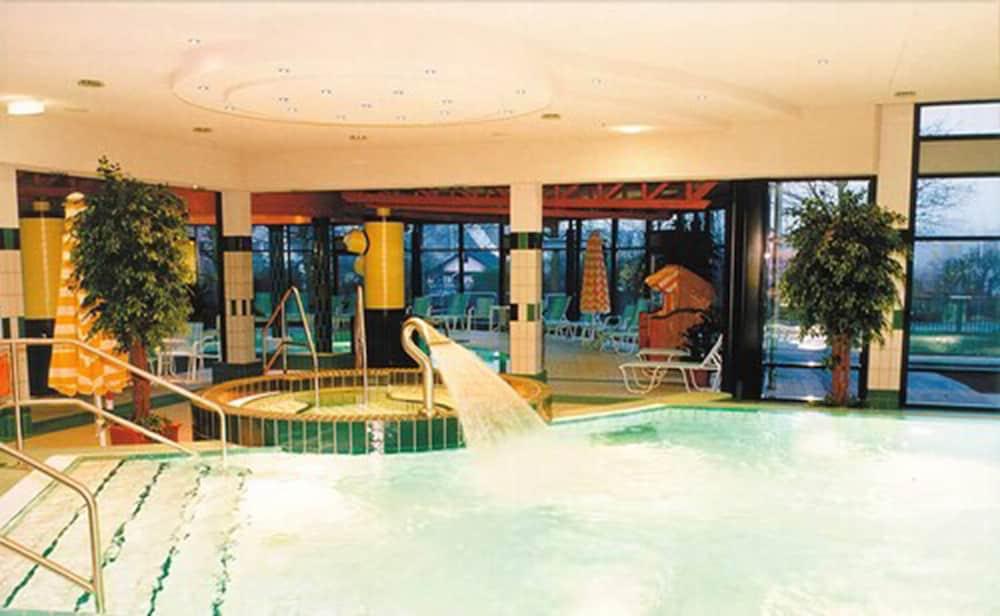 City Hotel เบรเมอร์ฮาเฟิน ภายนอก รูปภาพ